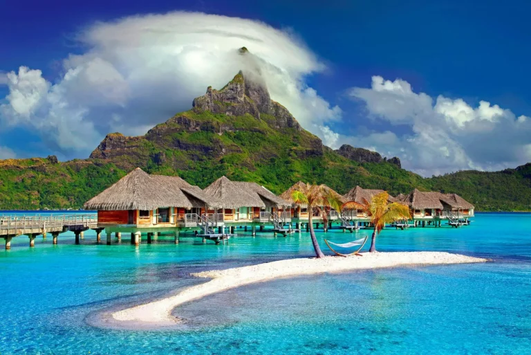 Snorkeling in Bora Bora